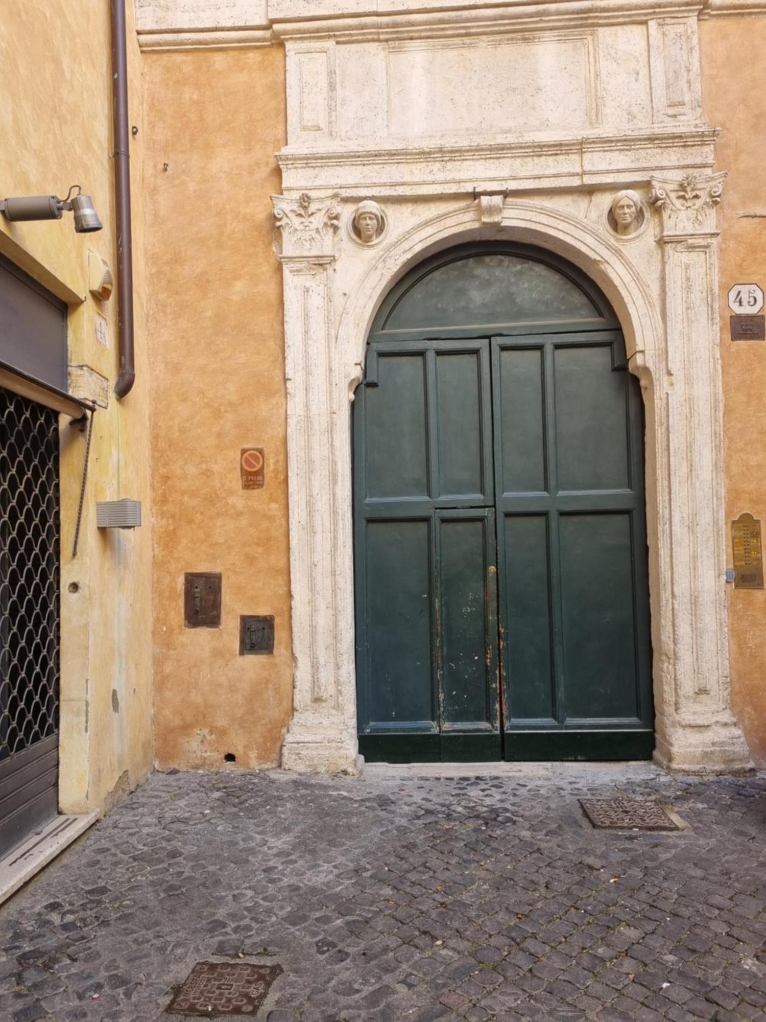 Coronari Apartments 2 Rome Buitenkant foto